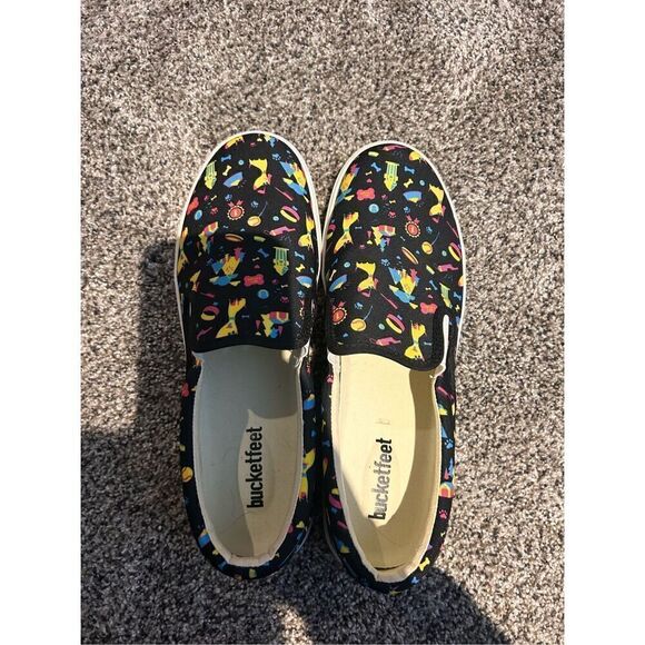 Bucketfeet slip on shoes size women’s 11 C20-18 - Picture 2 of 4